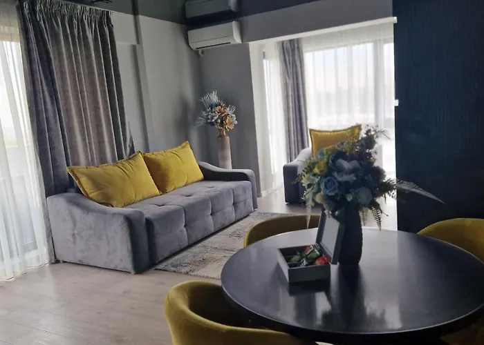 Alecsa 1 Luxury Residence